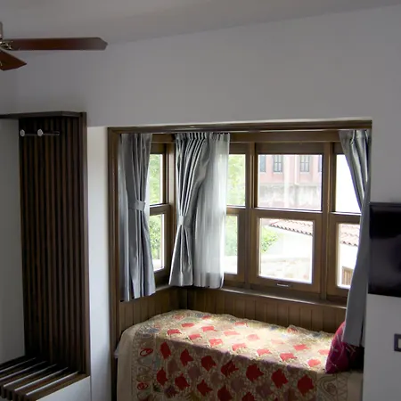 Ayasoluk & Restaurant 酒店 2*