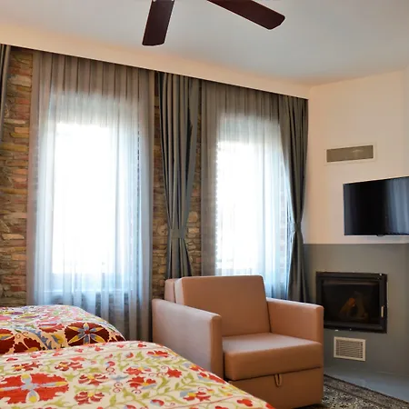 Ayasoluk & Restaurant 2*