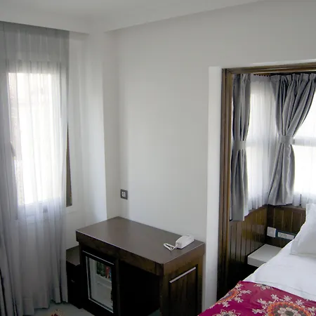Ayasoluk & Restaurant 2*