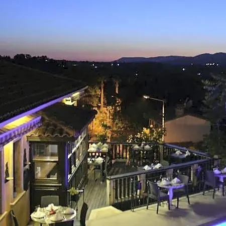 Ayasoluk & Restaurant Hotel 2*